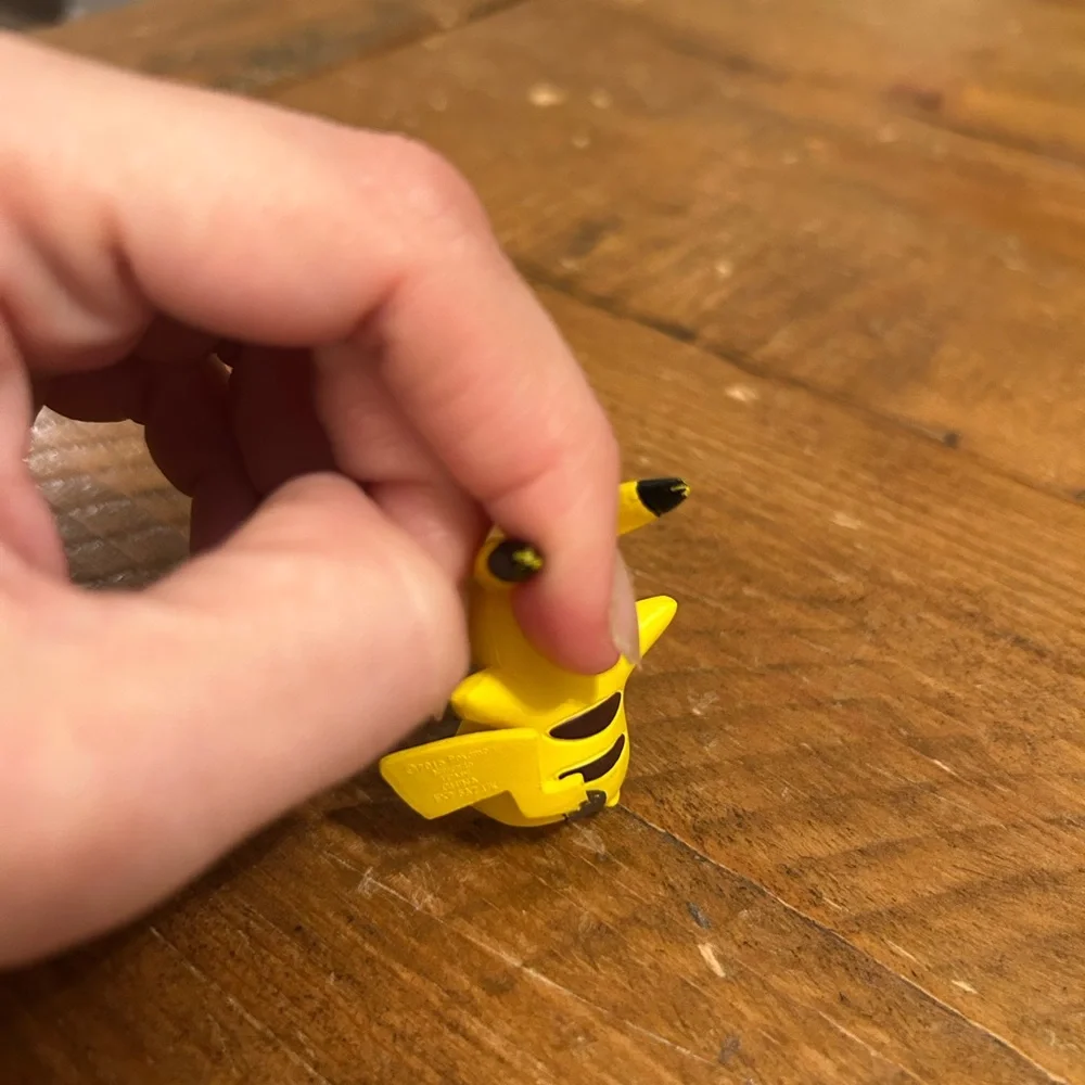 2015 Nintendo Pokemon Miniature Angry Pikachu Toy Figurine as is
